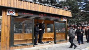 Şüpheli çantadan çocuk malzemesi çıktı