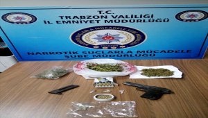 Trabzon'da uyuşturucu operasyonu: 3 gözaltı