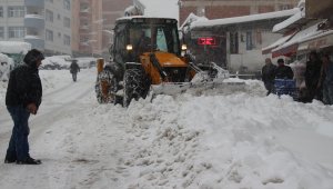 Ünye'de "Bir Ayakkabı da Benden" kampanyası