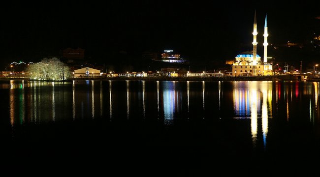 Uzungöl'ün gecesi de ayrı bir güzel