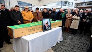 Vefat eden gazeteci Tuncer Engin toprağa verildi