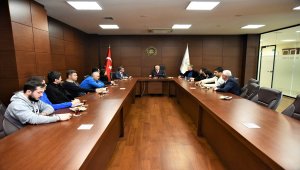 Başkan Tezcan, firma temsilcileriyle buluştu