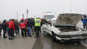 Bolu'da trafik kazası: 2 yaralı