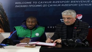 Çaykur Rizespor'da yeni transferler tanıtıldı