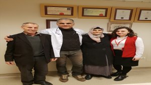 Çekirdekleriyle yediği hurmalar yüzünden ameliyatlık oldu