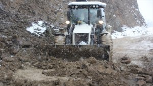 Düzce'de heyelan