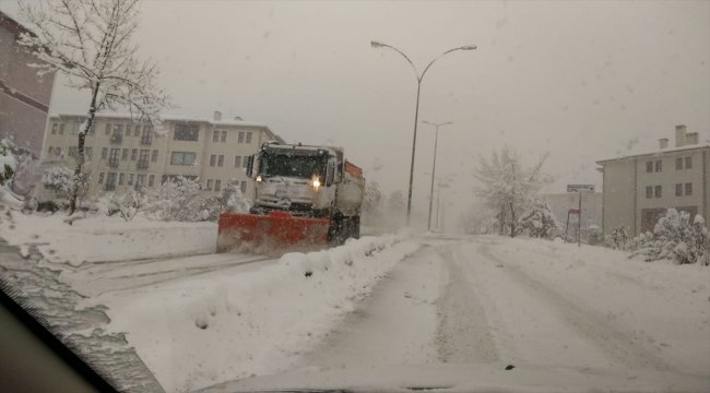 Düzce'de karla mücadele