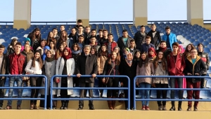 Düzce Turgut Özal Anadolu Lisesi öğrencileri, Düzce Üniversitesini (DÜ) ziyaret etti