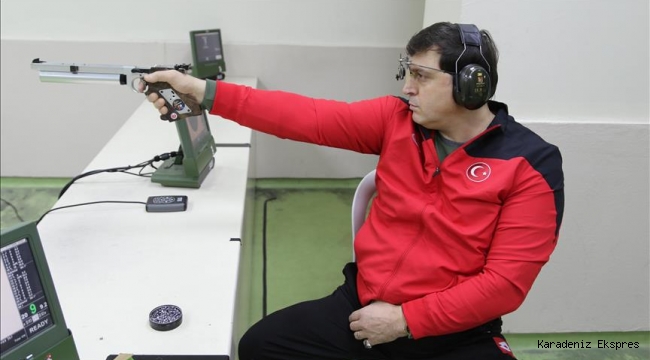 Engelli milli atıcının 