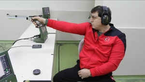 Engelli milli atıcının 