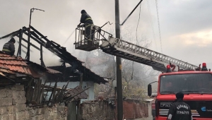 Karabük'te ev yangını