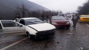 Karabük'te zincirleme trafik kazası: 7 yaralı