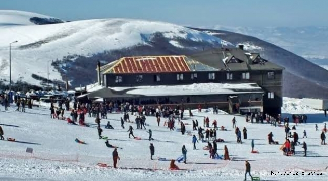 Ladik Akdağ Kayak Merkezi ilgi görüyor