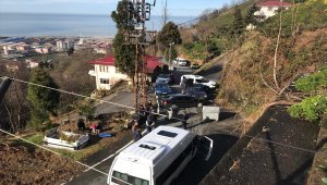 Mahalleye doğal gaz isteyen vatandaştan yol kesme eylemi