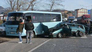 Ordu'da zincirleme trafik kazası: 2 ölü, 4 yaralı