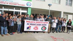 Sağlık çalışanına şiddet protesto edildi