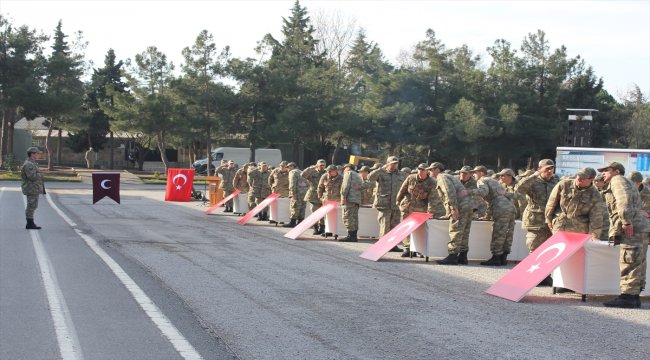 Samsun'da bedelli askerlik yapanlar terhis oldu