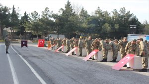 Samsun'da bedelli askerlik yapanlar terhis oldu