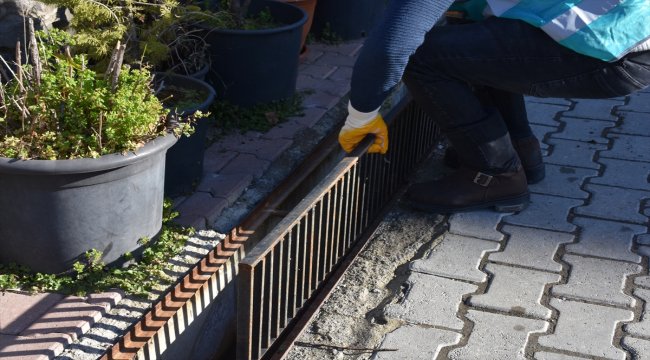 Trabzon'da okulların bakımı yükümlülerden