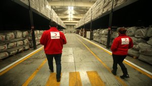 Türk Kızılay yardımlarda hız kesmedi