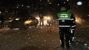 Ulaşım ve eğitime kar engeli