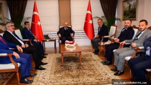 Vali Ustaoğlu'ndan Trabzon Deniz Komutanlığı'na ziyaret