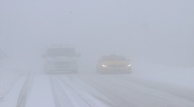 Zonguldak'ta kar yağışı ve sis
