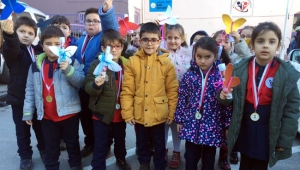 Zonguldak'ta, okullarda karne heyecanı
