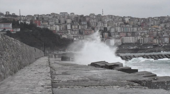 Zonguldak'ta şiddetli rüzgar