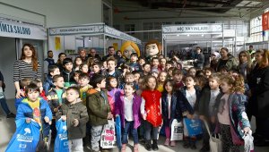Artvin Kitap Fuarı yoğun ilgi görüyor