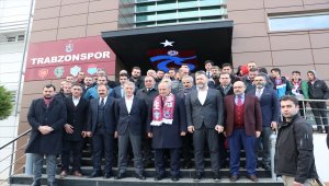 Bakan Turhan'dan Trabzonspor'a ziyaret