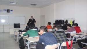 Başsavcı Aydemir'den öğrencilere hukuk ve adalet dersi