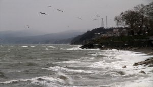 Batı Karadeniz'de şiddetli rüzgar