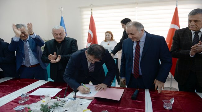İl Özel İdaresi işçilerinin toplu sözleşme töreni