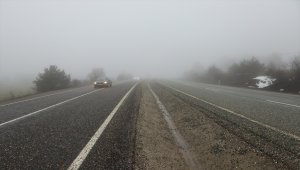 Ilgaz Dağı'nda sis etkili oluyor