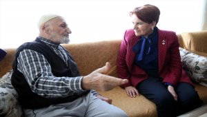 İYİ Parti Genel Başkanı Meral Akşener, Düzce'de