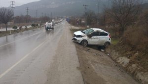 Karabük'te trafik kazaları: 8 yaralı