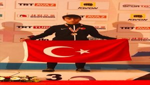 Kavaklı tekvandocu Arslan Demir, bronz madalya kazandı
