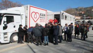 Lösemi hastası minik Öykü için kampanya