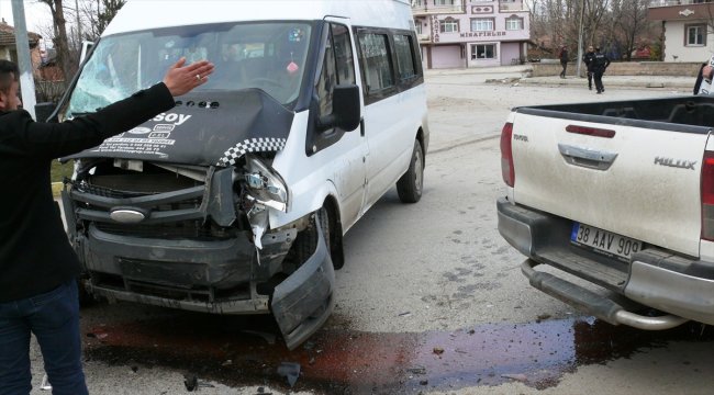 Tokat'ta zincirleme trafik kazası: 1 yaralı