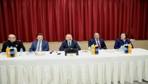 Vali Varol Gümüşhacıköy'de muhtarlarla buluştu