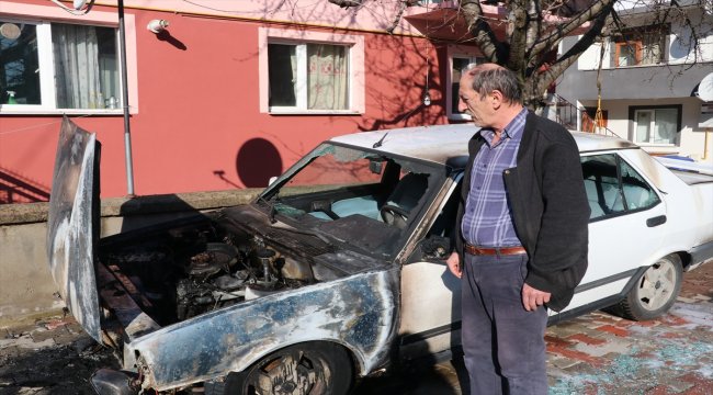 Bolu'da, park halindeki aracın kundaklandığı iddiası