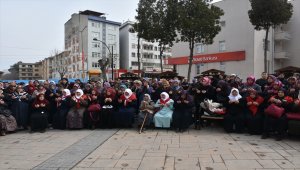 Boyabat'ta umre kafilesi uğurlandı
