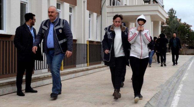 Fuhuş çetesine 