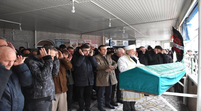 İkizini kurtarmak isterken boğulan kişinin cenazesi defnedildi