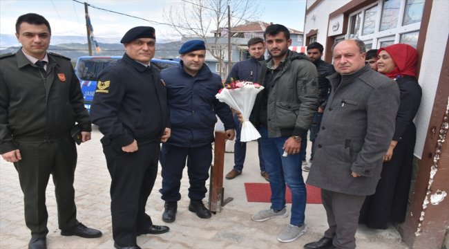 İlçe Jandarma Komutanı'ndan gaziye ziyaret
