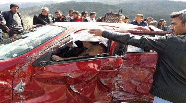 Mudurnu'da trafik kazası: 3 yaralı