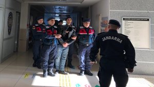 Okul önlerindeki uyuşturucu satıcılarına operasyon