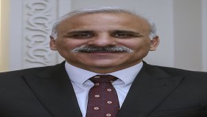 Trabzon Büyükşehir Belediye Başkanlığını kesin olmayan sonuçlara göre, AK Parti adayı Murat Zorluoğlu kazandı.