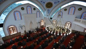 Trabzon'da açılan camide ilk vaazı şehit kaymakamın babası verdi
